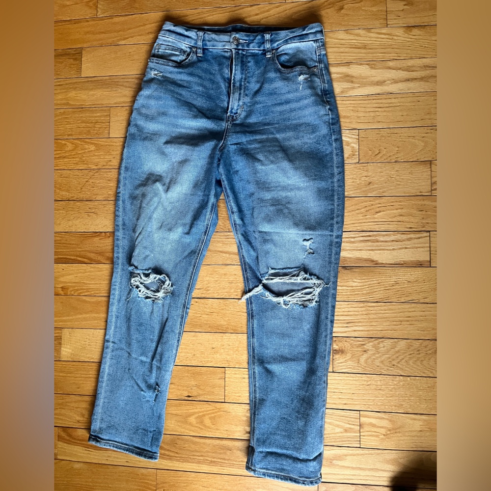 American Eagle Curvy Mom Jeans Stretch Distressed